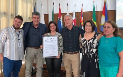 Torrinha: Escola Coronel conquista o Prêmio Escola Diamante em Jaú